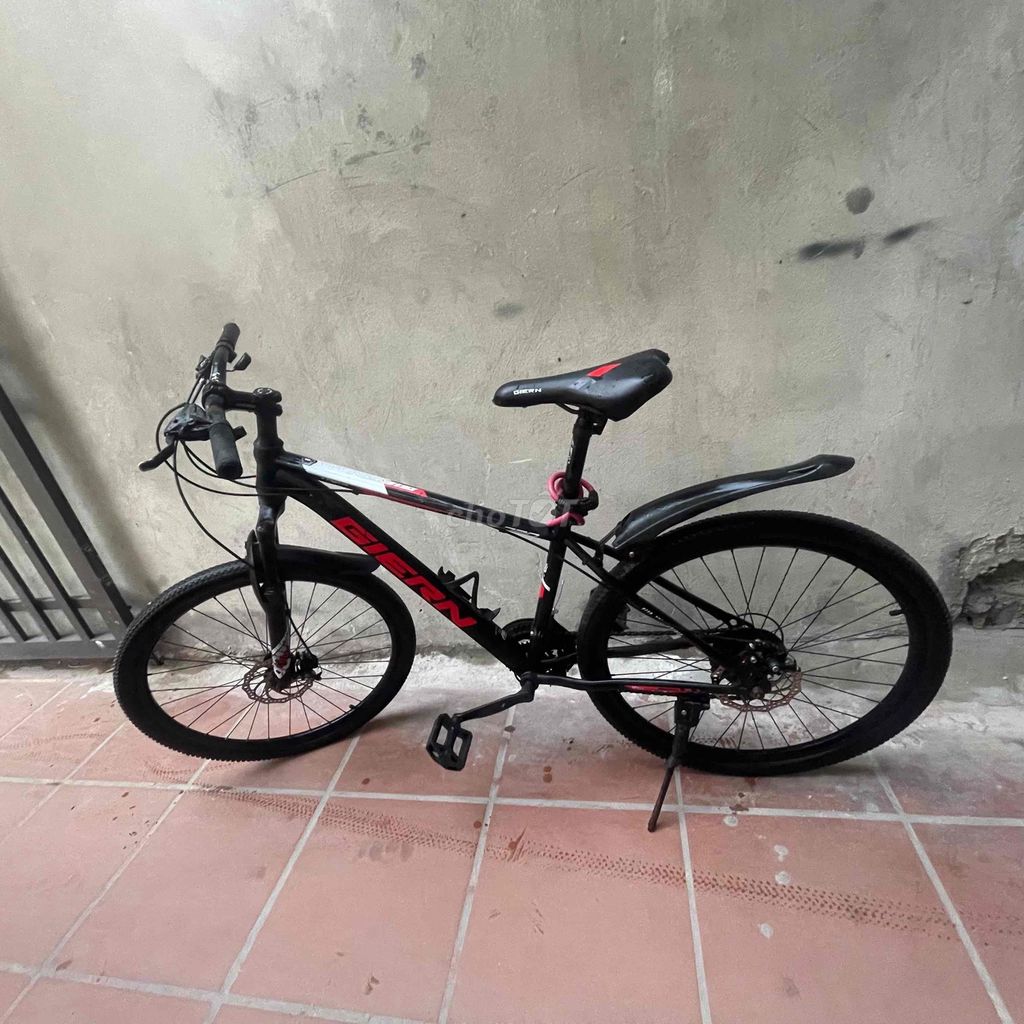 Xe đạp thể thao còn mới 90%. Mua bán Xe đạp tại Quận Cầu Giấy Hà Nội được đăng bởi C Trang hình 3