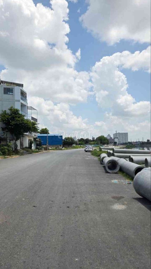 Bán gấp đất MT sông Vàm Thuật Thống Nhất Gò Vấp 66m2 6x11m phường 13