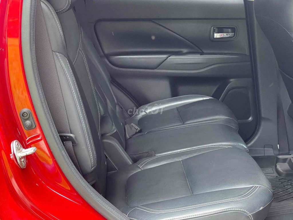 bán outlander prenium 2020 odo 89.000km. Mua bán Ô tô tại Quận Gò Vấp Tp Hồ Chí Minh được đăng bởi Ô TÔ SÀI GÒN hình 15