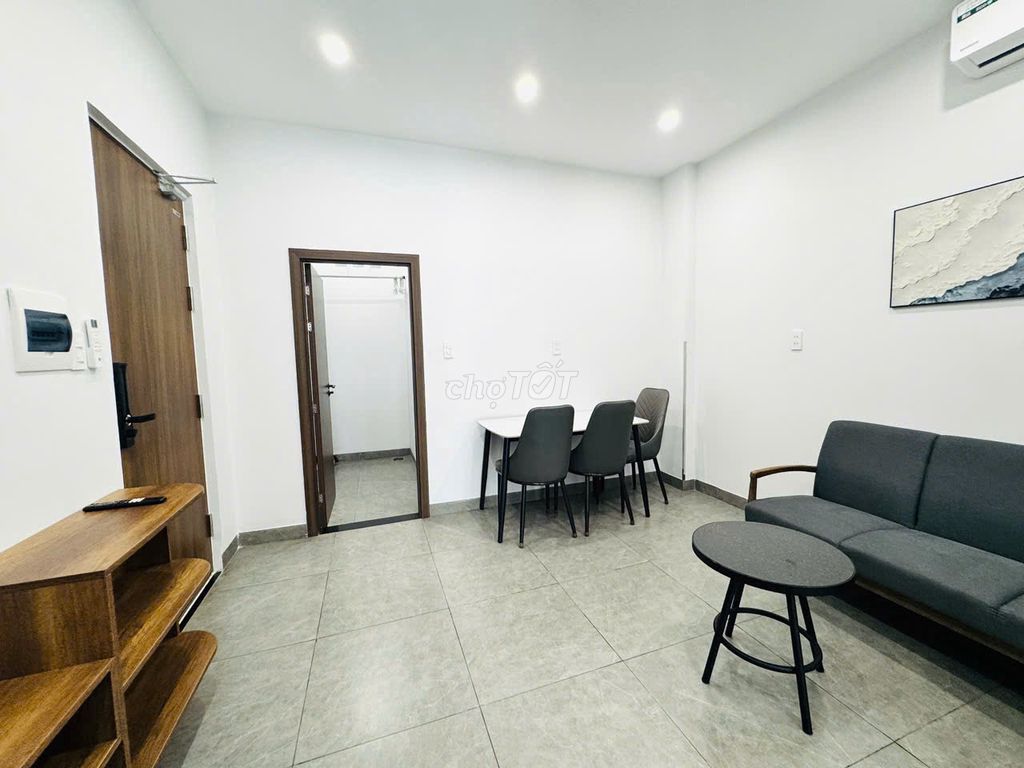 Roomy 1-bedroom flat on Võ Nguyên Giáp near Furama — photo 3