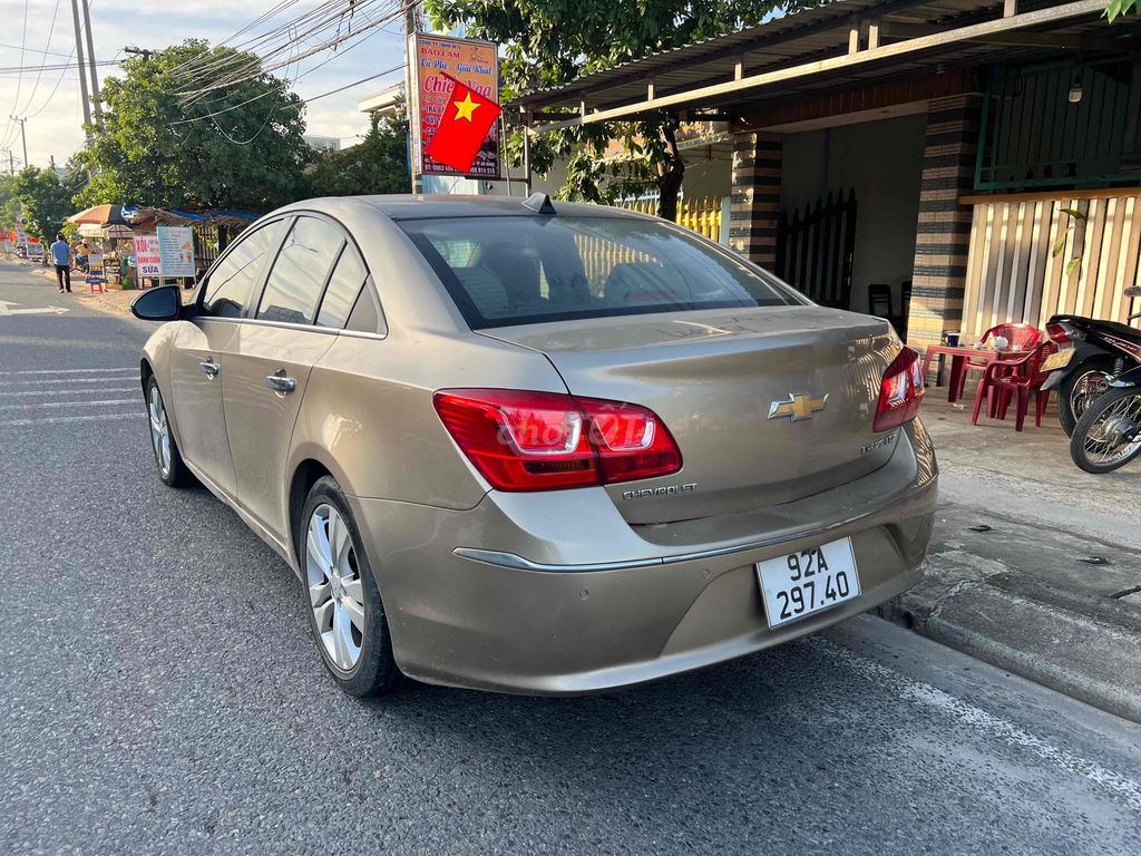 Chevrolet Cruze 2016 LTZ 1.8 AT - 32151 km. Mua bán Ô tô tại Huyện Hòa Vang Đà Nẵng được đăng bởi TRƯỜNG XUÂN hình 10