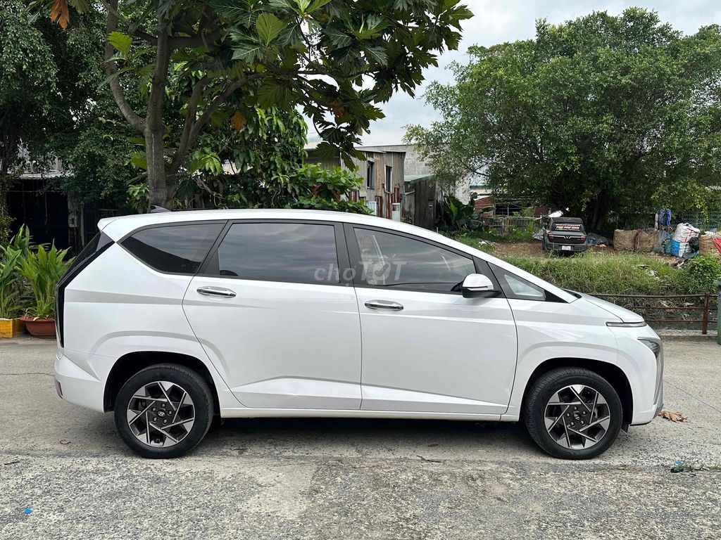 Đi gia đình chọn xe tiết kiệm, màu đẹp dễ nhìn. Mua bán Ô tô tại Thành phố Thủ Đức Tp Hồ Chí Minh được đăng bởi Duy Rờm  hình 7