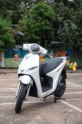 VINFAST FELIZ 2025 - GIẢM 10% + MIỄN THUẾ TRƯỚC BẠ. Mua bán Xe máy tại Quận 4 Tp Hồ Chí Minh được đăng bởi VinFast Official Store