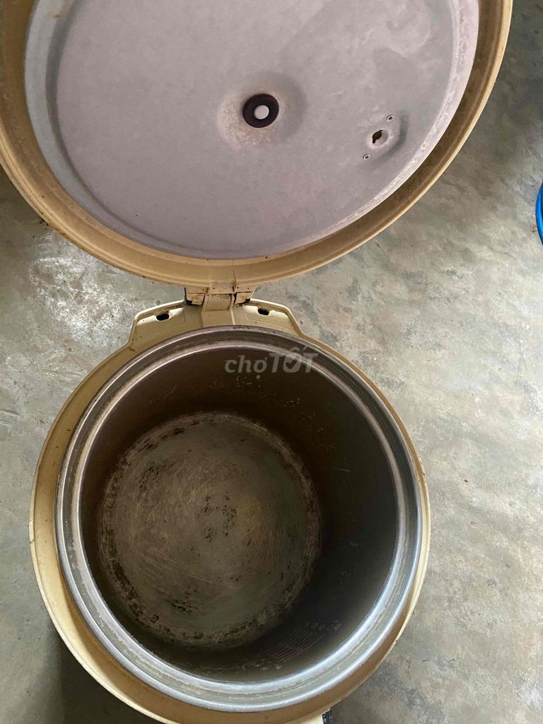 Nồi cơm điện Sharp KS-1800T Thái Lan. Mua bán Bếp, lò, đồ điện nhà bếp tại Huyện Quốc Oai Hà Nội được đăng bởi Hữu Tuấn hình 1