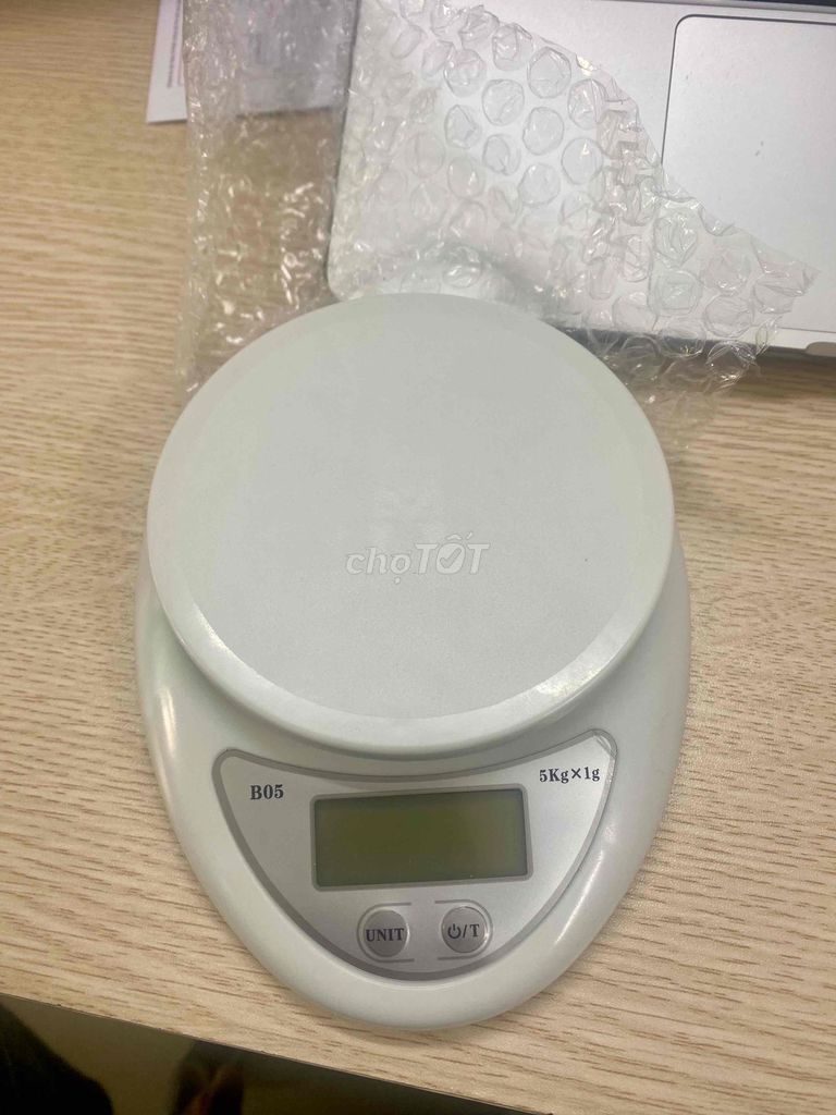 Cân điện tử B05 5kg Trắng. Mua bán Đồ chuyên dụng, Giống nuôi trồng tại Quận Thanh Xuân Hà Nội được đăng bởi Hoàng Tôn hình 1
