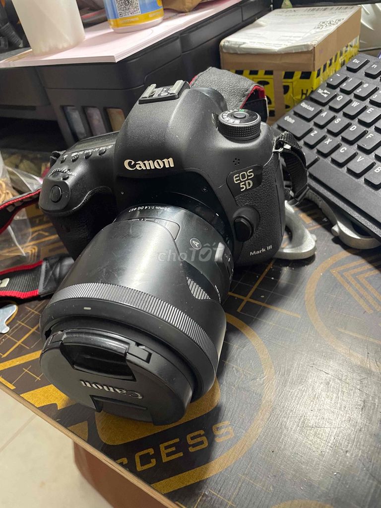 Máy ảnh Canon 5D Mark III Đen. Mua bán Máy ảnh, Máy quay tại Huyện Nam Giang Quảng Nam được đăng bởi Nguyễn Đăng Khoa hình 1