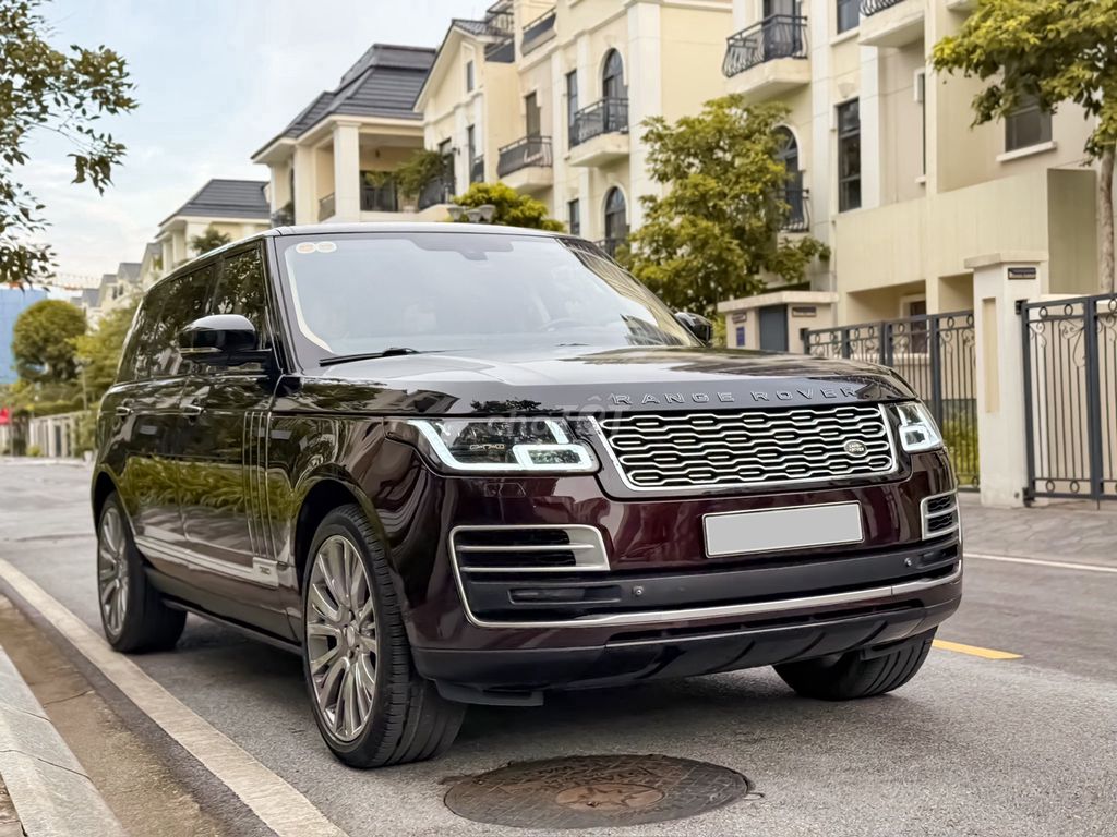 RANGE ROVER AUTOBIOGRAPHY LWB 5.0 2014 Độ Full SV.. Mua bán Ô tô tại Quận Tây Hồ Hà Nội được đăng bởi Nguyễn Hoàng Sơn hình 2
