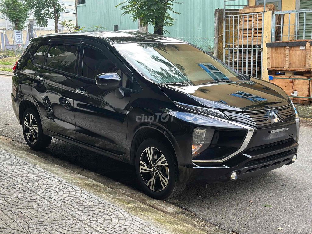 Mitsubishi Xpander 2023 Số sàn Đen. Mua bán Ô tô tại Quận Cẩm Lệ Đà Nẵng được đăng bởi Phước Auto hình 3