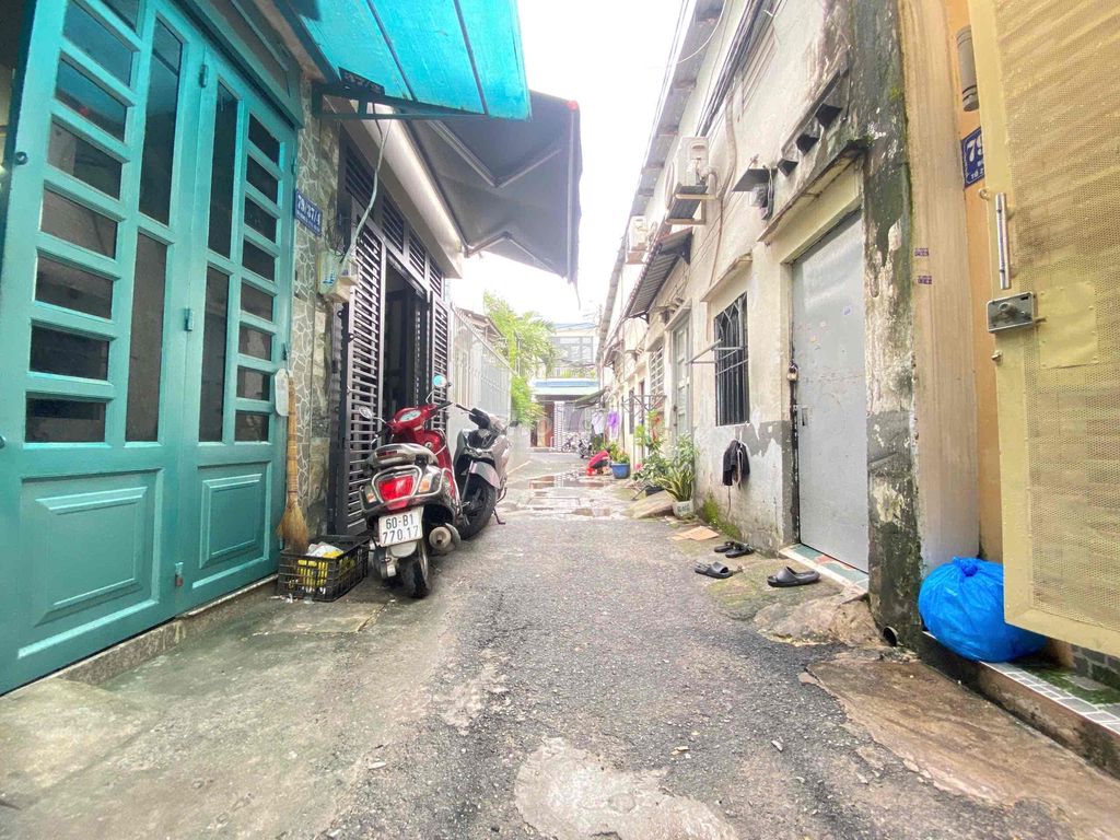 nhà rẻ- hẻm ô tô- 2 tầng- 2 pn- Bùi Quang Là- gần sân bay Tân Sơn Nhât. Mua bán nhà ở tại Quận Gò Vấp Tp Hồ Chí Minh được đăng bởi Quốc Khang hình 1