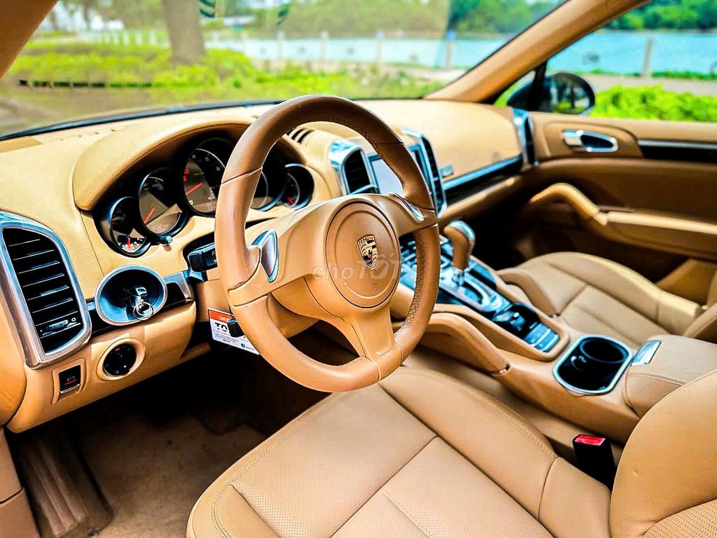 Siêu phẩm Porsche Cayenne Model 2014. Mua bán Ô tô tại Quận 7 Tp Hồ Chí Minh được đăng bởi JENNIE hình 9
