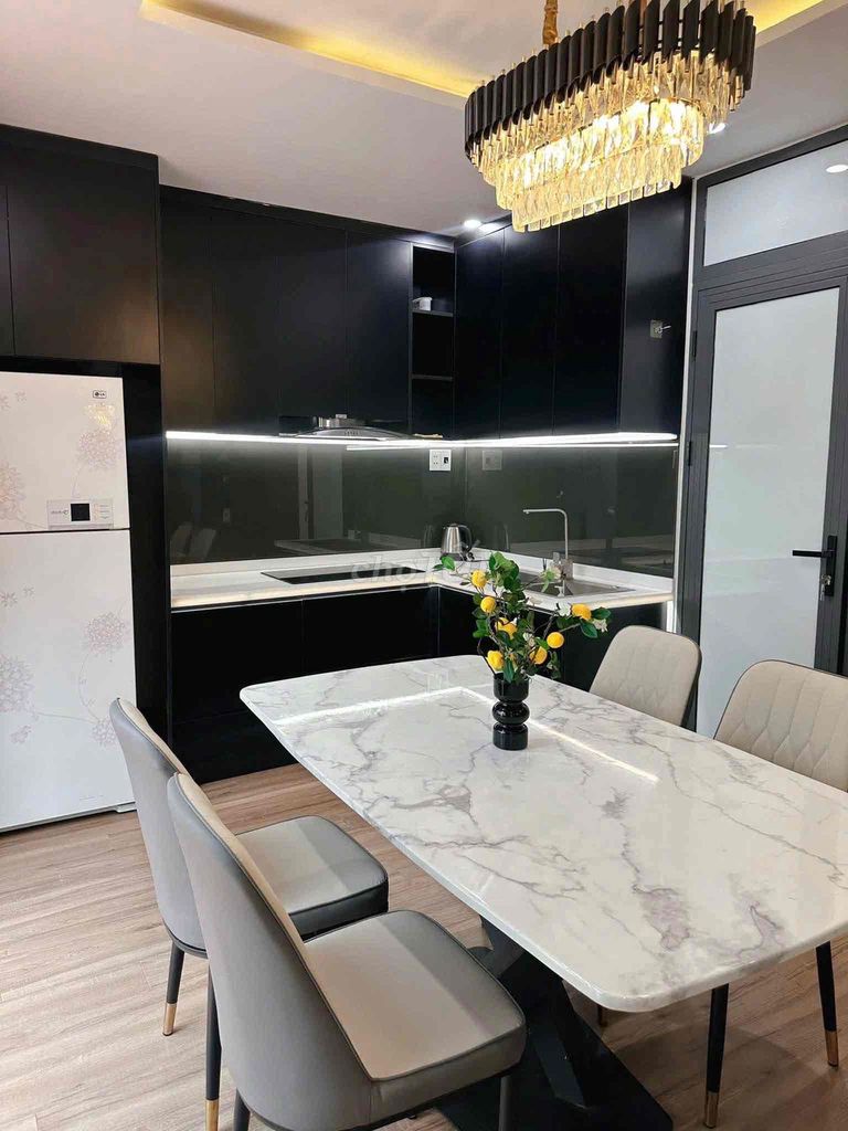 Furnished 2-bedroom house off Hoàng Diệu street — photo 8