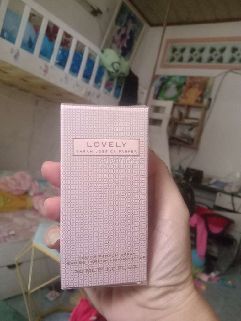 Nước hoa Sarah Jessica Parker Lovely 30ml. Mua bán Nước hoa tại Quận Bình Thạnh Tp Hồ Chí Minh được đăng bởi Nguyễn Bé hình 1