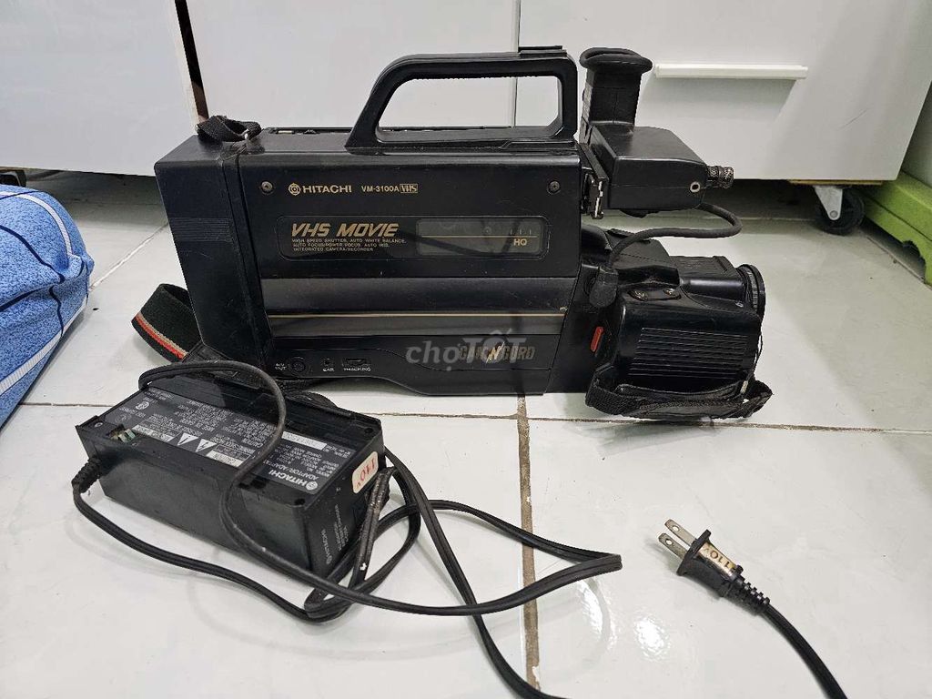 Máy quay phim Hitachi VM-3100A Đen. Mua bán Máy ảnh, Máy quay tại Thành phố Dĩ An Bình Dương được đăng bởi Hùng hình 1