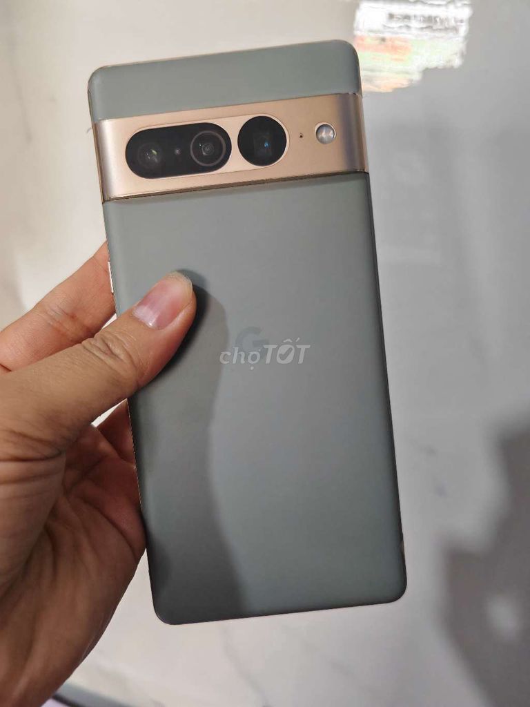 Pixel 7 Pro quốc tế zin áp đẹp. 12G/128G/2sim. Mua bán Điện thoại tại Quận 12 Tp Hồ Chí Minh được đăng bởi Cầm Đồ Thanh Lý hình 1