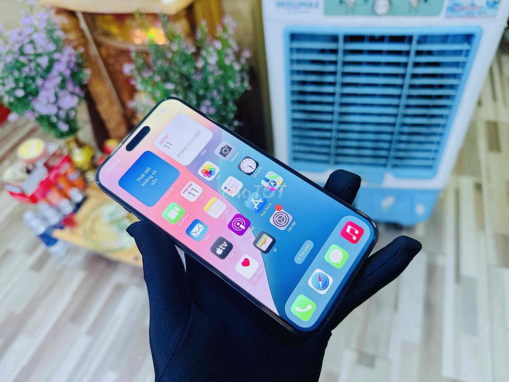 iPhone 15 Pro Max 256G Việt Nam black nguyên zin. Mua bán Điện thoại tại Quận Hải Châu Đà Nẵng được đăng bởi Hoàng Anh Tuấn hình 1