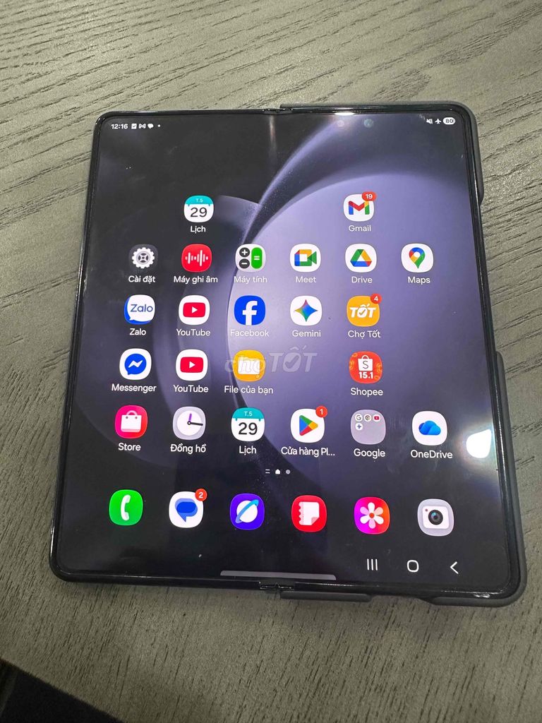 Samsung Galaxy Z Fold5 256GB 2 sim Vật lý ít dùng. Mua bán Điện thoại tại Quận Hoàng Mai Hà Nội được đăng bởi Anh Phạm hình 1