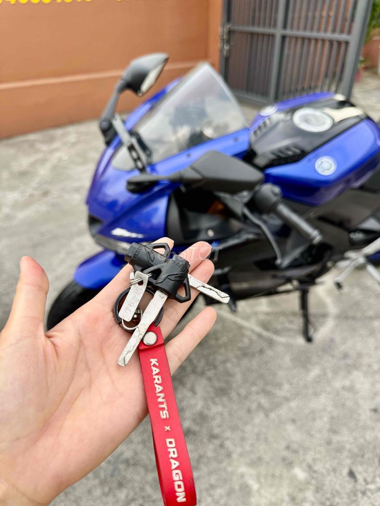 Yamaha R15v3 đẹp zin keng ,lướt odo 4k8. Mua bán Xe máy tại Thành phố Thủ Đức Tp Hồ Chí Minh được đăng bởi Cửa hàng Motor Xuân Bình  hình 7