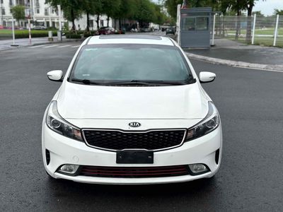 Kia Cerato 1.6 2018 AT Trắng 83000km. Mua bán Ô tô tại Quận Hoàng Mai Hà Nội được đăng bởi Thang Pham