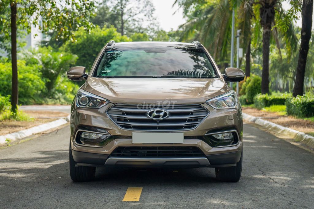 Hyundai Santa Fe 2.4L 4WD 2017. Mua bán Ô tô tại Quận 12 Tp Hồ Chí Minh được đăng bởi Trung Kiên  hình 1