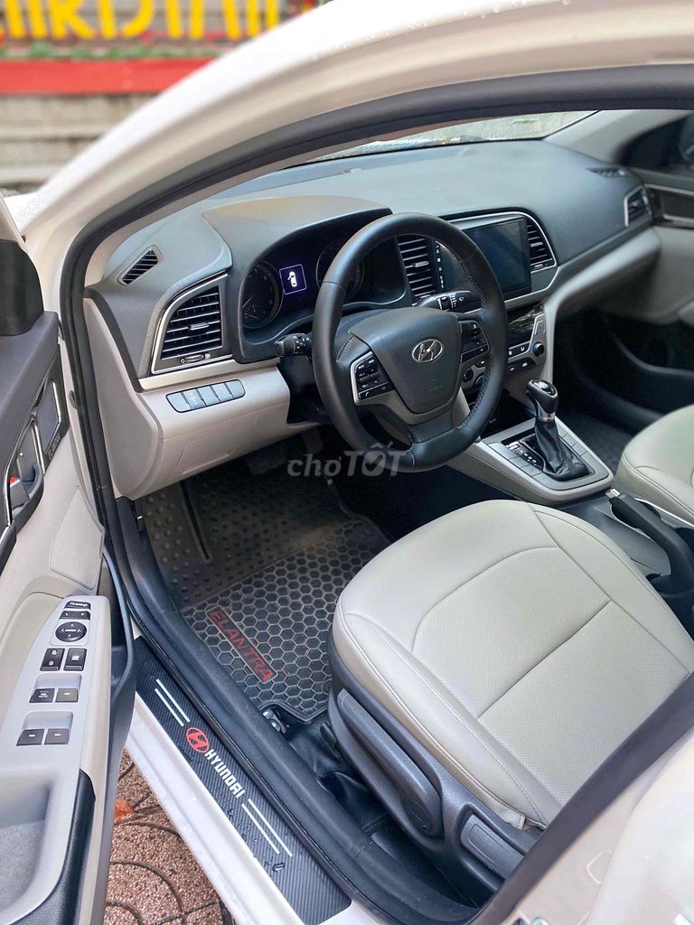 Elantra 1.6AT - 2016 chính chủ, xem xe tại nhà. Mua bán Ô tô tại Thành phố Vũng Tàu Bà Rịa - Vũng Tàu được đăng bởi Nguyễn Dinh  hình 5