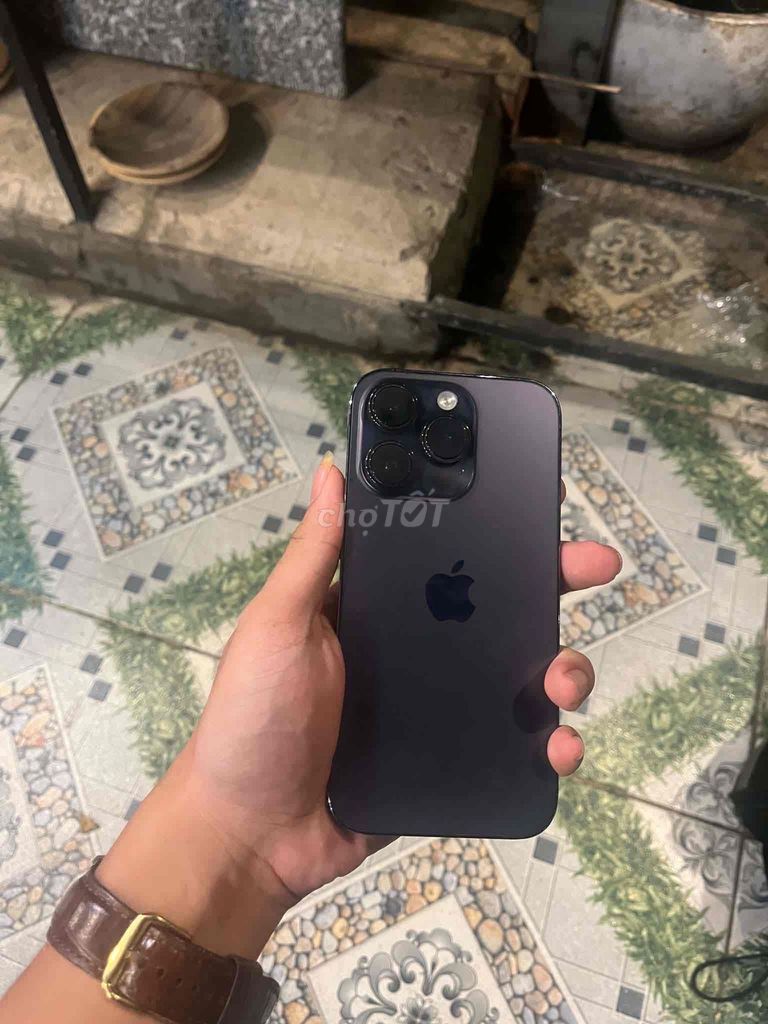Apple iPhone 14 Pro 256GB Tím. Mua bán Điện thoại tại Quận Tân Bình Tp Hồ Chí Minh được đăng bởi Đặng thị kim thoa hình 1
