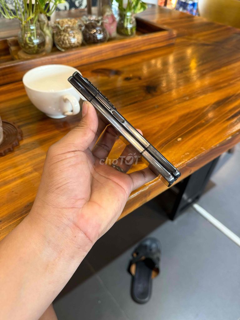 Samsung Galaxy Z Fold4. Mua bán Điện thoại tại Quận 8 Tp Hồ Chí Minh được đăng bởi bin mobile  hình 1