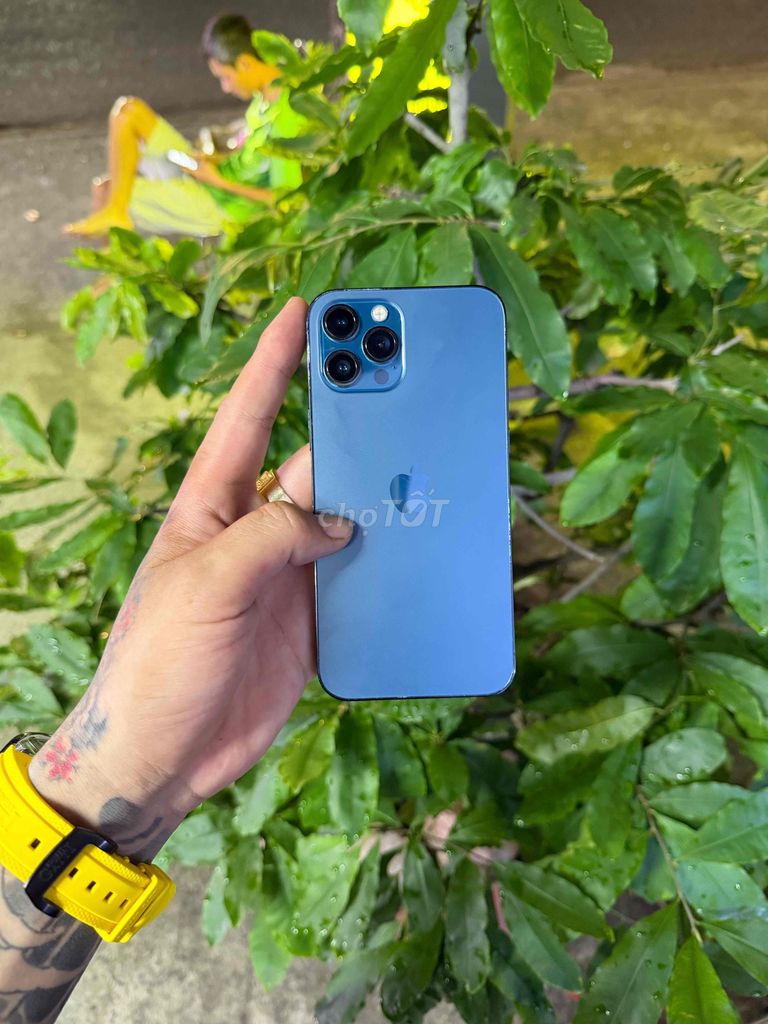 Apple iPhone 12 Pro Max 128GB máy zin chuẩn. Mua bán Điện thoại tại Quận Tân Bình Tp Hồ Chí Minh được đăng bởi Nguyễn Thắng Mobile hình 1