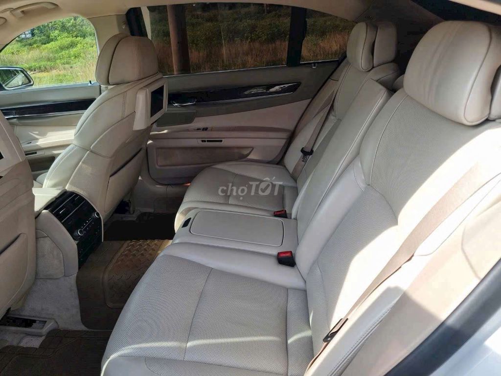 2010 - 120000 km. Mua bán Ô tô tại Huyện Hóc Môn Tp Hồ Chí Minh được đăng bởi Văn sang hình 4