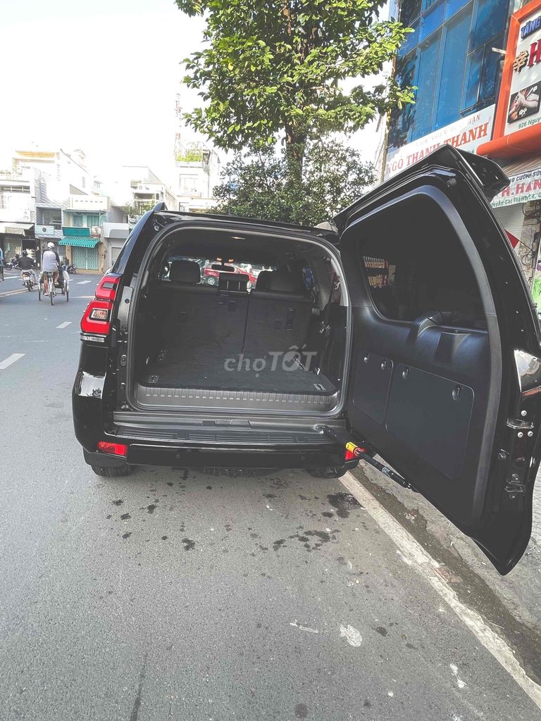 Toyota Land Cruiser Prado MoDe 2018 trùm mền -41.K. Mua bán Ô tô tại Quận 4 Tp Hồ Chí Minh được đăng bởi A Linh  hình 17