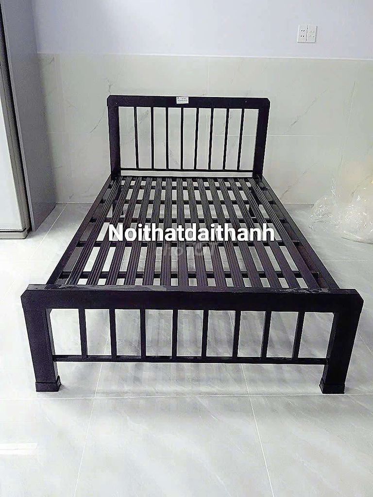 Giường sắt 1m2 Mã MN02-giao hàng miễn phí trongHCM. Mua bán Giường, chăn ga gối nệm tại Quận Tân Phú Tp Hồ Chí Minh được đăng bởi Nội thất đại thành hình 1