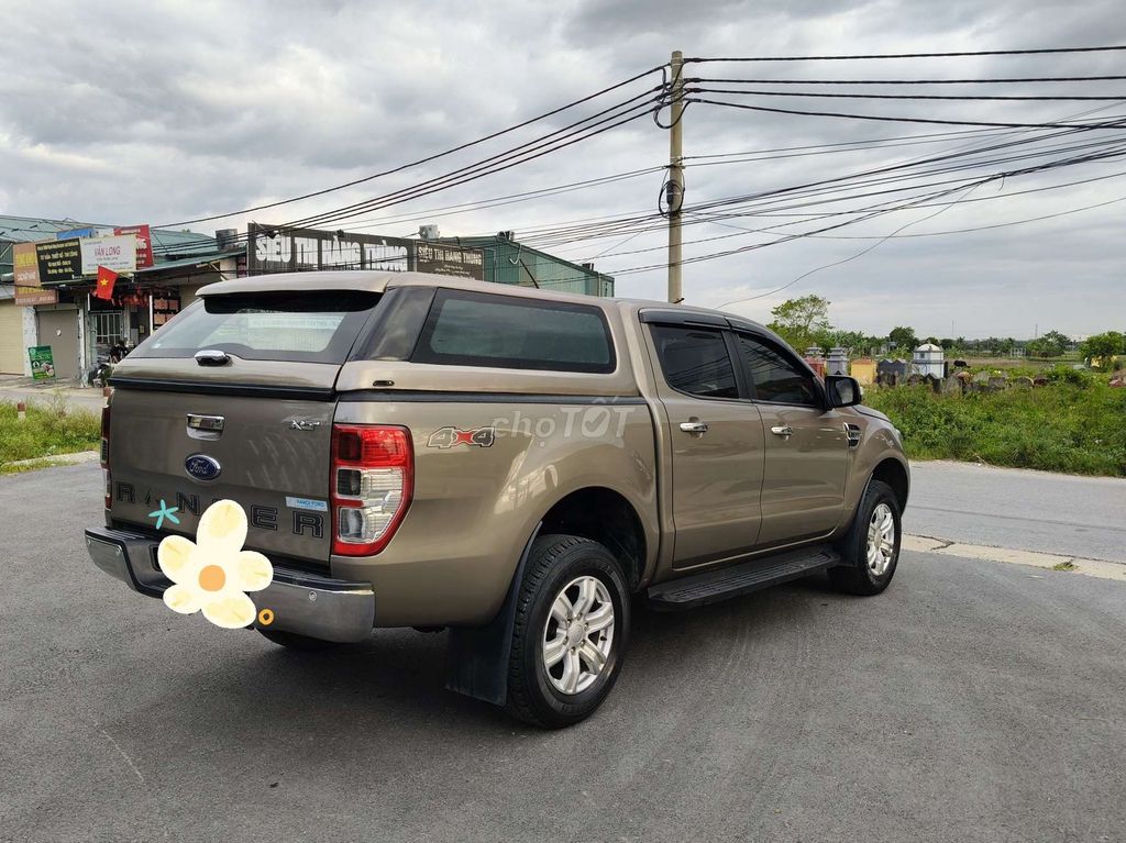 Ford Ranger 2019 XLT 2.2L 4x4 MT - 70000 km. Mua bán Ô tô tại Huyện Thanh Trì Hà Nội được đăng bởi Chuyên mua bán xe Bán Tải Lướt  hình 3