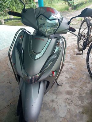 CẦN BÁN XE LIKE NEW 98% ODO 22k KM. Mua bán Xe máy tại Thành phố Cà Mau Cà Mau được đăng bởi Huy Hồ