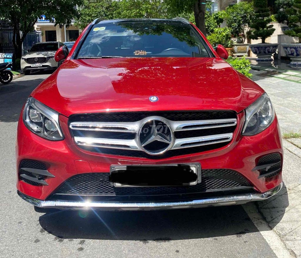 Cần bán xe ô tô 5 chỗ GLC300 đã qua sử dụng. Mua bán Ô tô tại Quận 12 Tp Hồ Chí Minh được đăng bởi Thanh Thanh hình 3