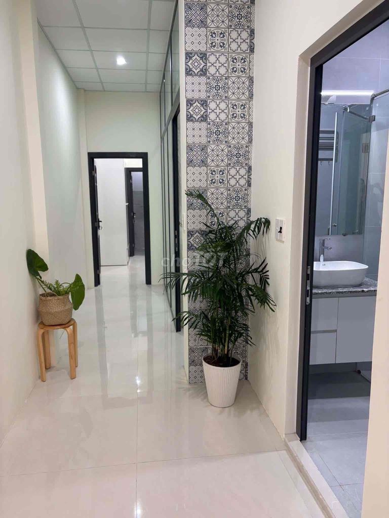 Furnished 2-bedroom house near Phạm Văn Đồng beach — photo 8
