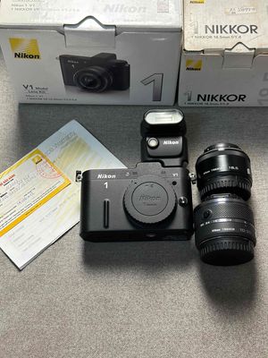 Nikon V1 + Kit 10-30mm + Fix 18.5mm F1.8 Fullbox