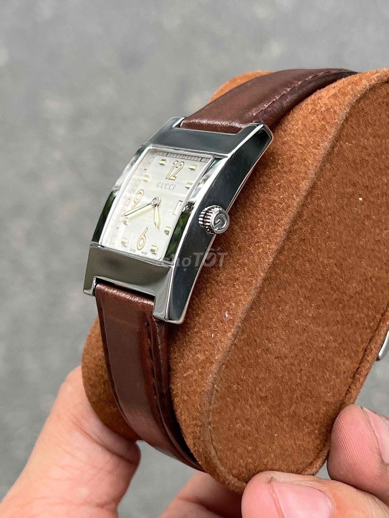 gucci tank watch bao chính hãng. Mua bán Đồng hồ tại Quận Thanh Khê Đà Nẵng được đăng bởi Nguyễn Trường An hình 5