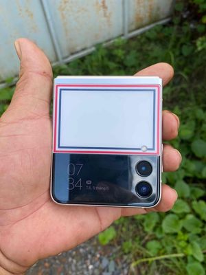 Samsung Galaxy Z Flip3 5G 256GbThom Browne Bạc