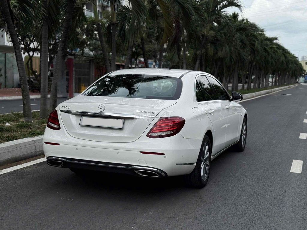 Mercedes Benz E 200 Pre-FL model 2020. Mua bán Ô tô tại Quận 8 Tp Hồ Chí Minh được đăng bởi Khoa nguyễn hình 5