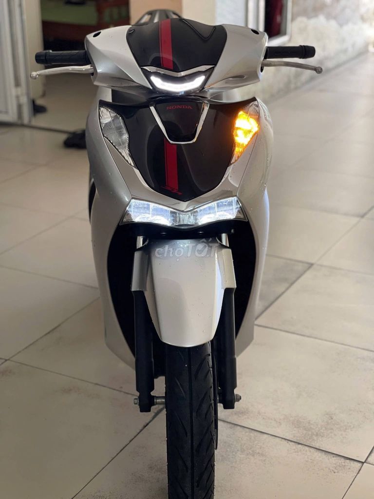 Honda SH 2023 Серый, родной двигатель, рассрочка при плохой кредитной истории