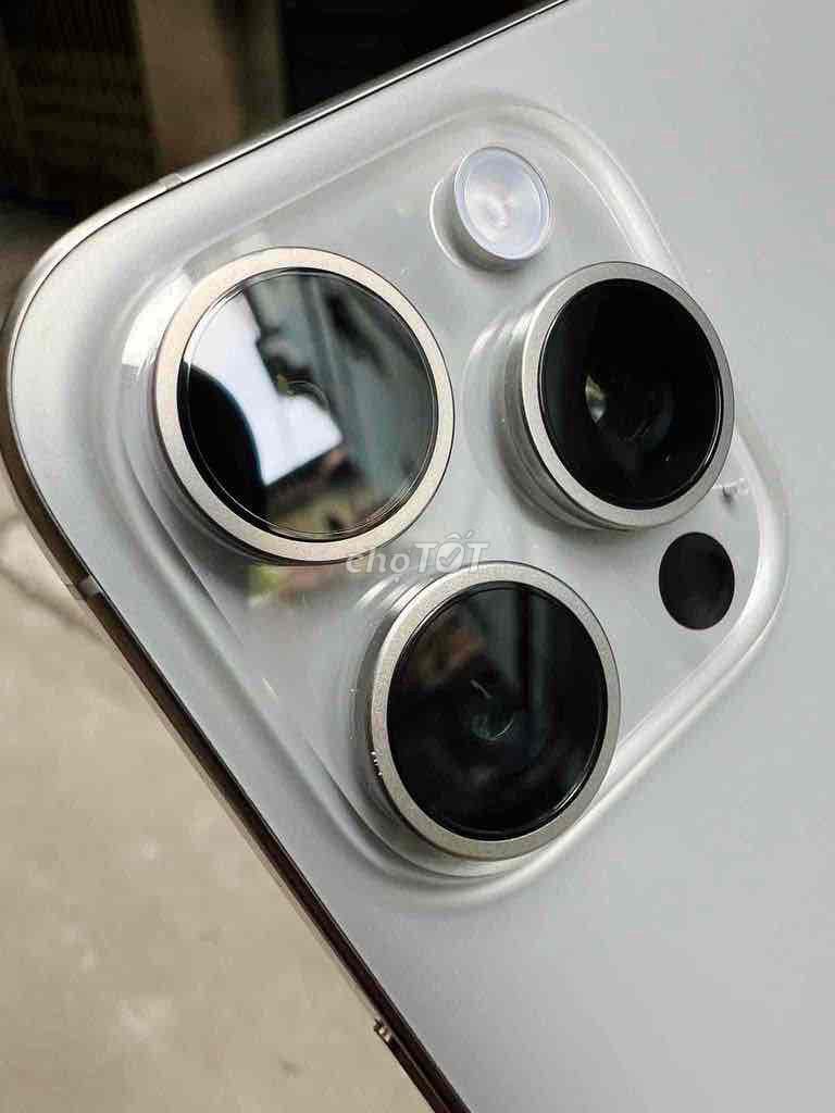 iPhone 15 Pro Max 256GB Titan Indonesia. Mua bán Điện thoại tại Thành phố Thuận An Bình Dương được đăng bởi nghèo hình 1