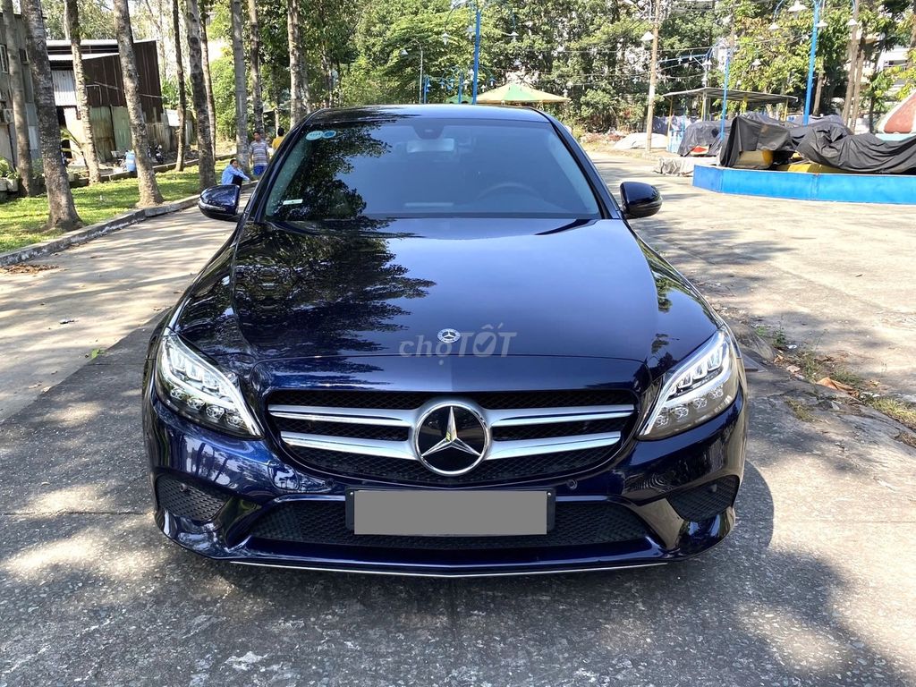 Mercedes Benz C class C180 2020 Zin từng con ốc.