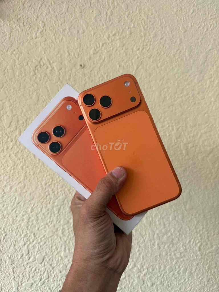 iPhone 17 Pro Max 256GB Cam Quốc Tế. Mua bán Điện thoại tại Thành phố Long Khánh Đồng Nai được đăng bởi Huy Hoàng hình 1