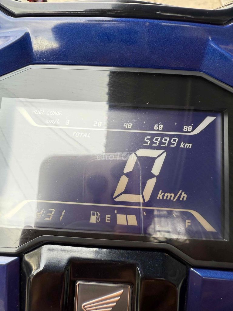 125 4v 2024 xe lướt 6 ngàn đúng chu. Mua bán Xe máy tại Quận Ninh Kiều Cần Thơ được đăng bởi CHXM Thanh Hồng hẻm 233 hình 3