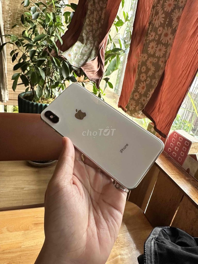 Bán xsmax 64gb Vàng 2 Sim Pin mới🙈🐵. Mua bán Điện thoại tại Thành phố Vĩnh Long Vĩnh Long được đăng bởi Quân Tiến hình 1