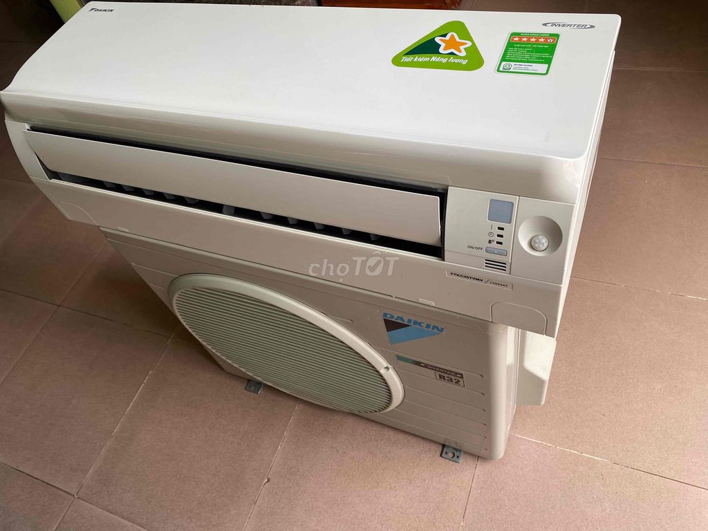 Máy lạnh Daikin 1,5Hp inverter 99%