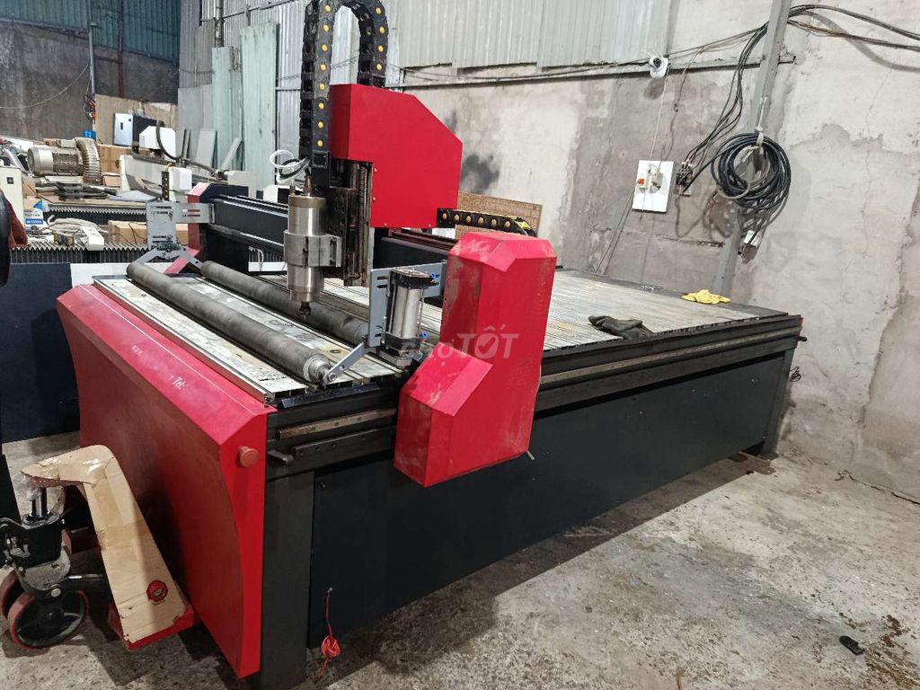 Máy CNC 1325 3.2kw cắt ván gỗ , quảng cáo. Mua bán Đồ chuyên dụng, Giống nuôi trồng tại Quận 12 Tp Hồ Chí Minh được đăng bởi  Linh kiện CNC hình 1
