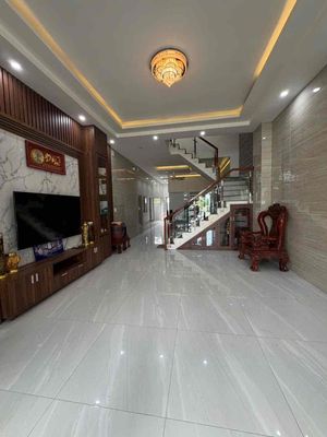 Аренда · 3 комн. · 95 м² · Quận Liên Chiểu, ул. Đường Đinh Đức Thiện