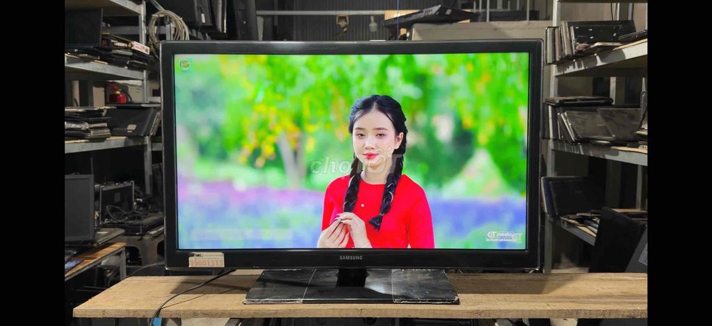 Tivi Samsung UA32EH4500. Mua bán Tivi, Âm thanh tại Huyện Châu Thành Bến Tre được đăng bởi Sinh hình 1