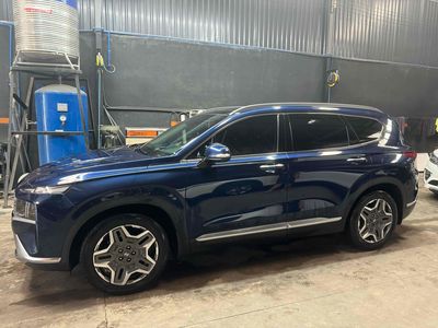Hyundai Santa Fe 2022 2.5 Xăng Cao Cấp - 51000 km. Mua bán Ô tô tại Thành phố Dĩ An Bình Dương được đăng bởi Long