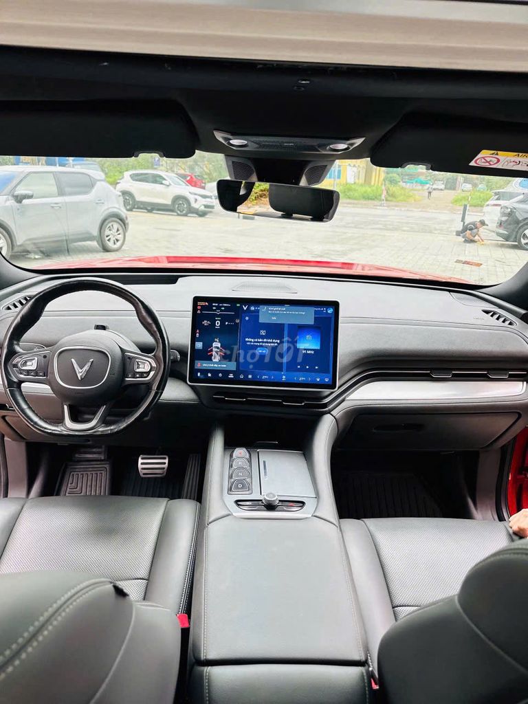 VinFast VF9 Plus 2023 Đỏ. Mua bán Ô tô tại Quận Long Biên Hà Nội được đăng bởi Văn Dương Nguyễn hình 5